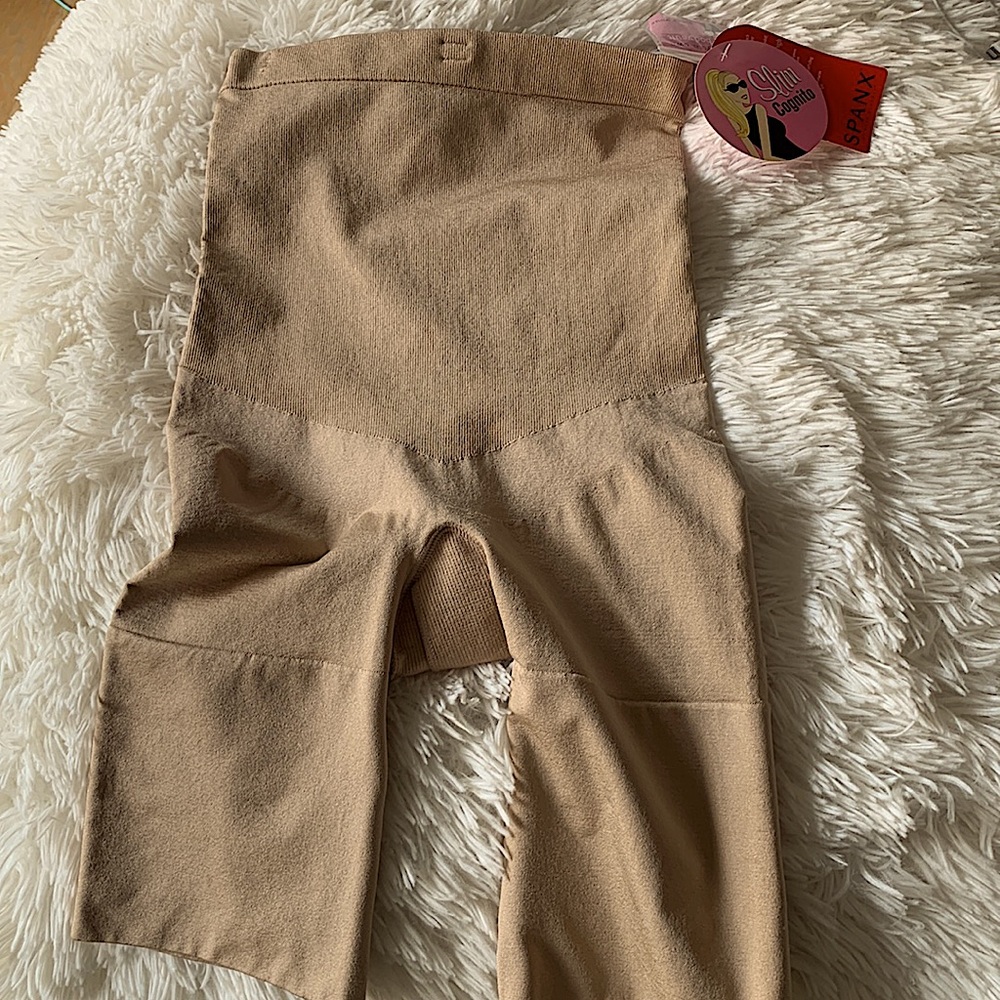 Spanx slim cognito shapewear